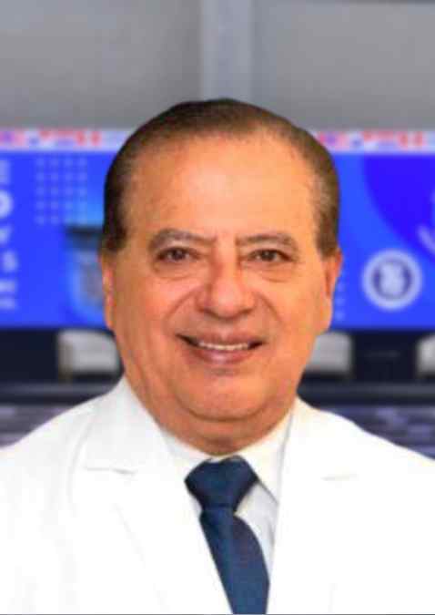 Dr. Carlos Robles Jara